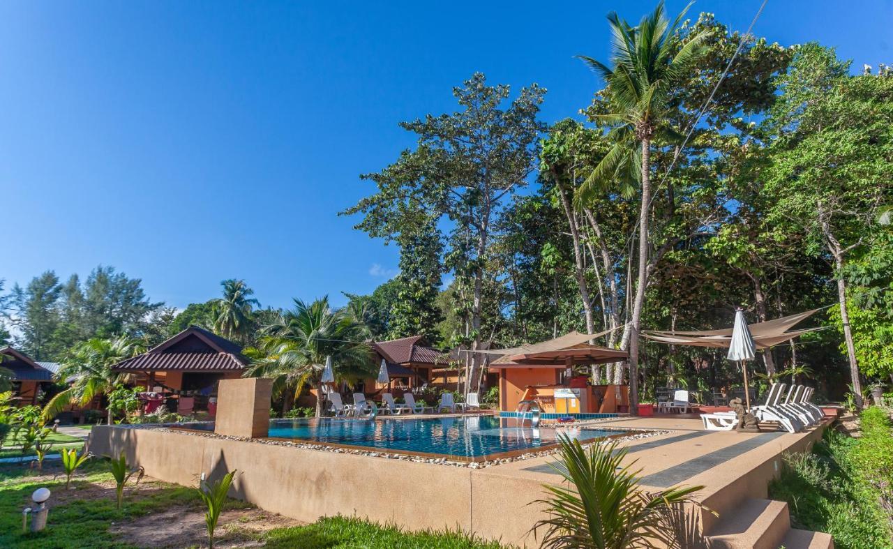 Lanta Pearl Beach Resort Ko Lanta Exterior foto
